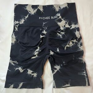 Pchee Bum Black Marble Scrunch Butt Biker Shorts